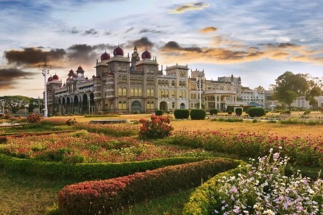 Mysore-palace-during-sunset-SS18042017SS18042017